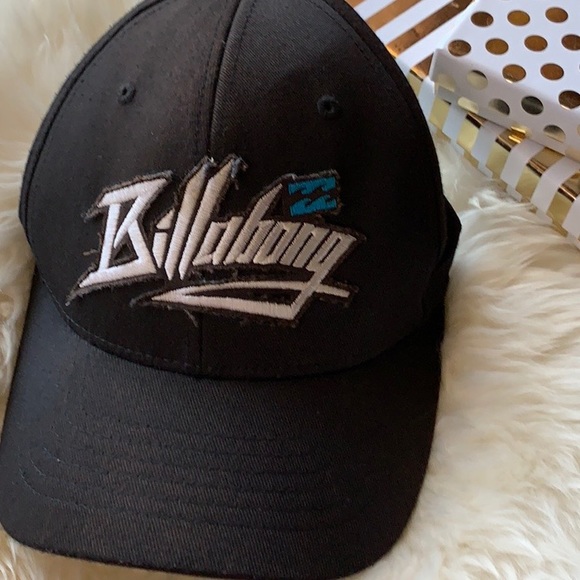 Billabong Other - Billabong Flexfit Lid Ball Cap Authentic